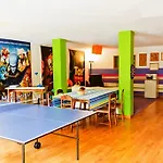 彩色一室公寓 * 法鲁区