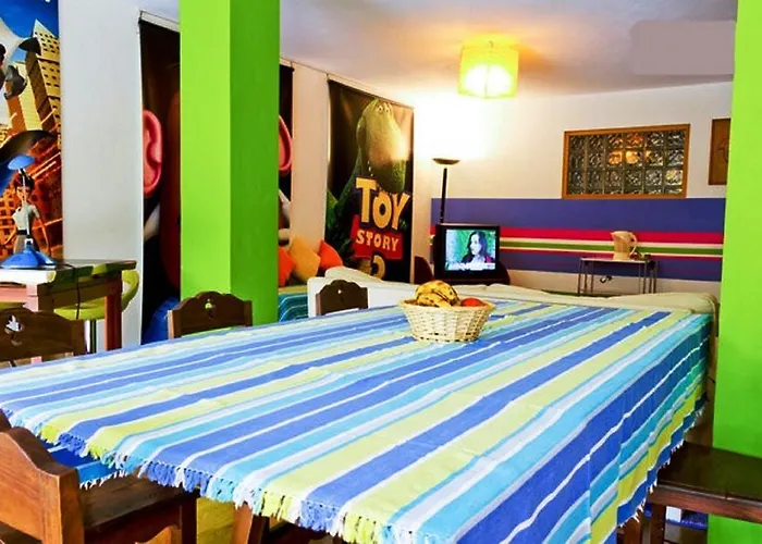 彩色一室公寓 * 法鲁区